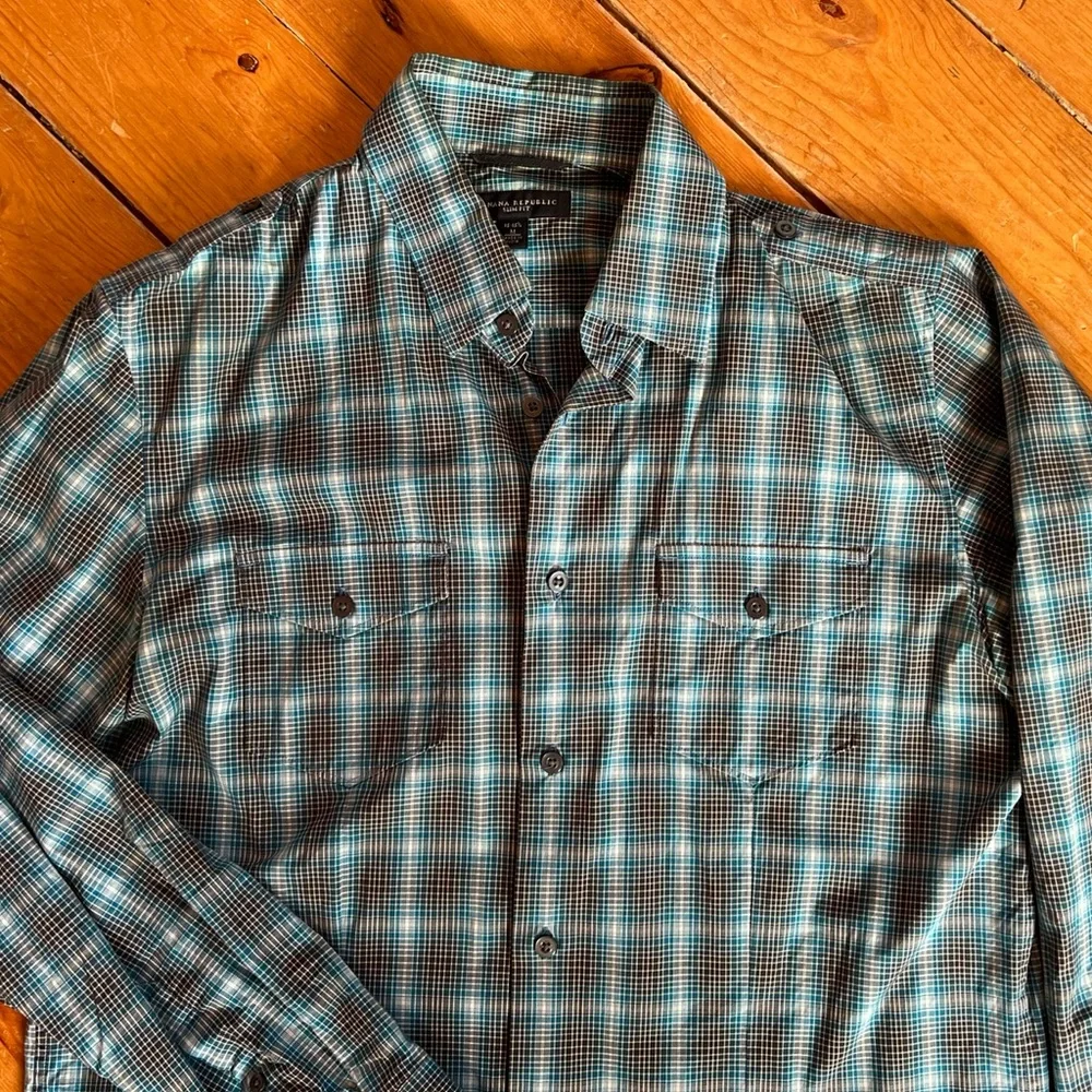 Banana Republic Slim Fit Button Down
